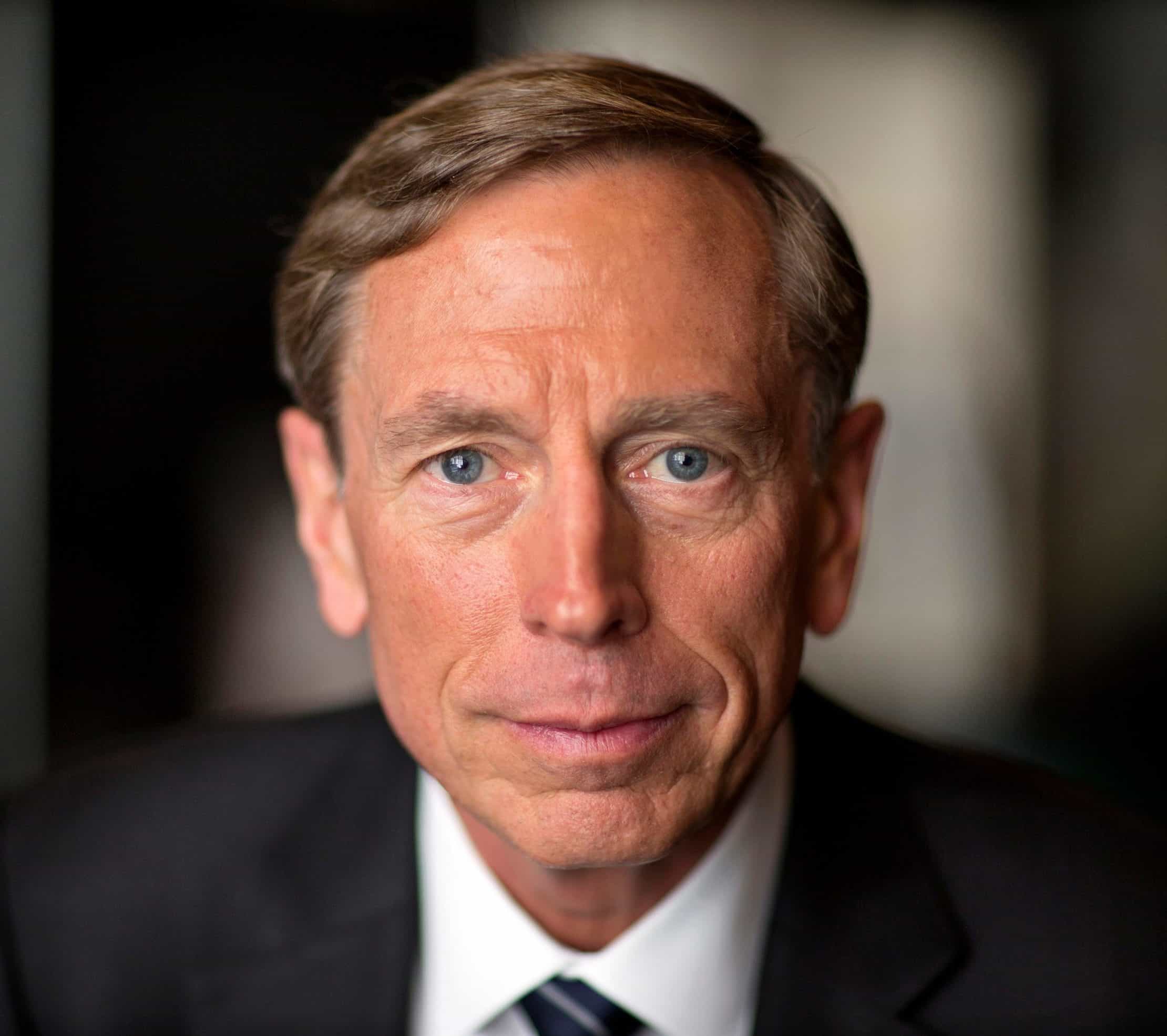 General (Ret) David H. Petraeus